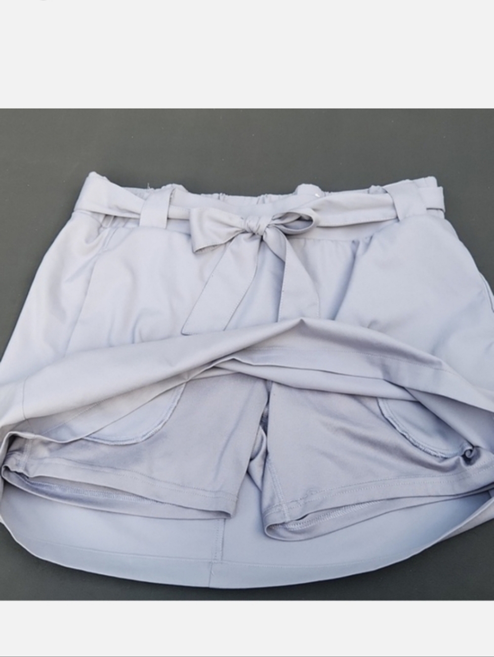 St. John's Bay Belted Mid-Rise Pull-On Gray Skort With Pockets Size L